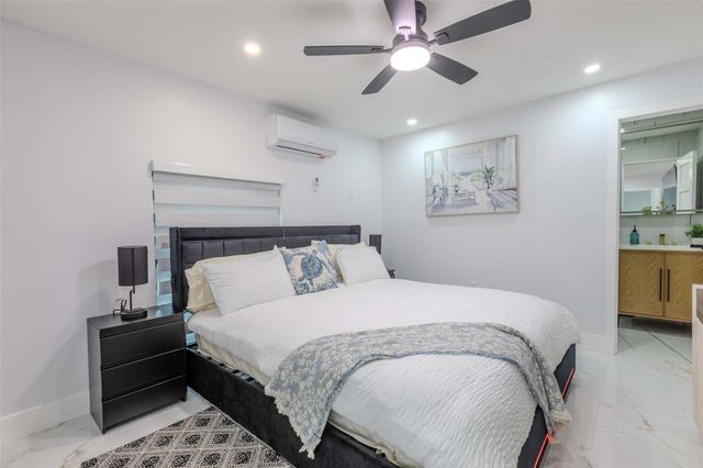 2633 NW Taft Street, Hollywood, FL 33020