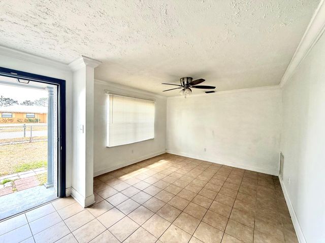 307 Essex Drive, Fort Pierce, FL 34946