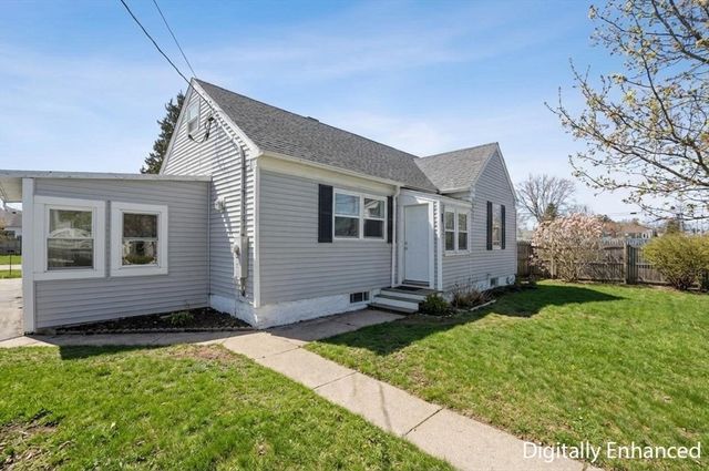 987 Rockdale Avenue, New Bedford, MA 02740