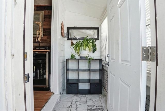 987 Rockdale Avenue, New Bedford, MA 02740