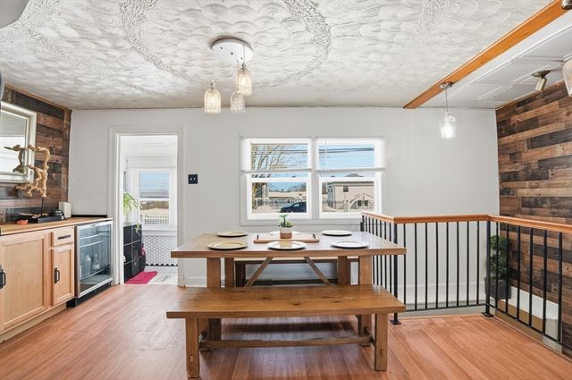 987 Rockdale Avenue, New Bedford, MA 02740