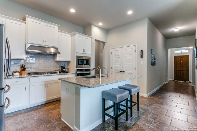 10250 Bricewood Place, San Antonio, TX 78254