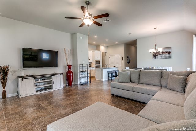 10250 Bricewood Place, San Antonio, TX 78254