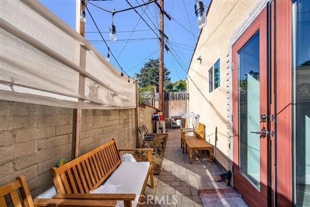 609 Corwin Avenue, Glendale, CA 91206