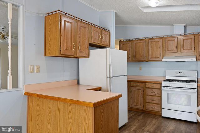 1140 12TH AVE, Wilmington, DE 19808