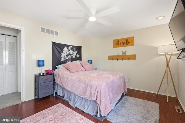 5 WORTHY DOWN AVE, Bear, DE 19701