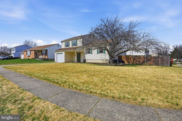 5 WORTHY DOWN AVE, Bear, DE 19701