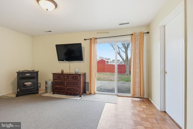 5 WORTHY DOWN AVE, Bear, DE 19701