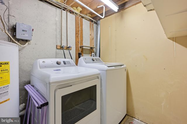 5 WORTHY DOWN AVE, Bear, DE 19701