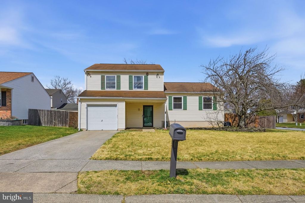 5 WORTHY DOWN AVE, Bear, DE 19701