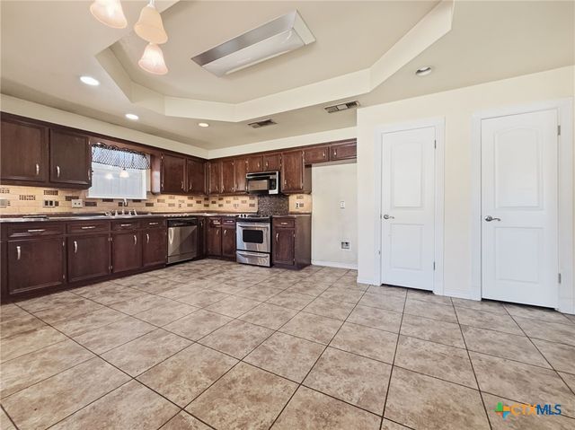 1701 Quarry Trail, Harker Heights, TX 76548