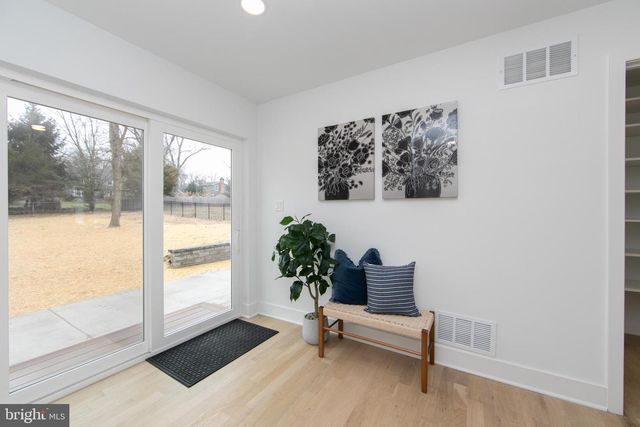 371 KRESSON RD, Cherry Hill, NJ 08034