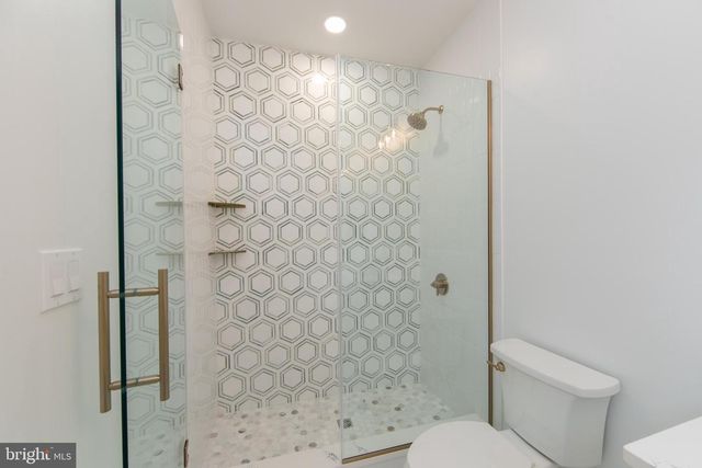 371 KRESSON RD, Cherry Hill, NJ 08034