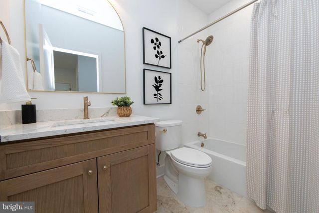 371 KRESSON RD, Cherry Hill, NJ 08034