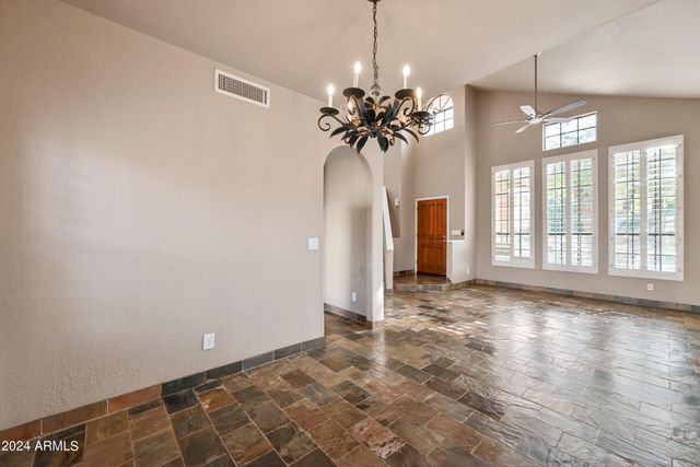 9166 E LAUREL Lane, Scottsdale, AZ 85260