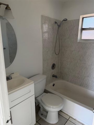 5821 Taft Street, Hollywood, FL 33021