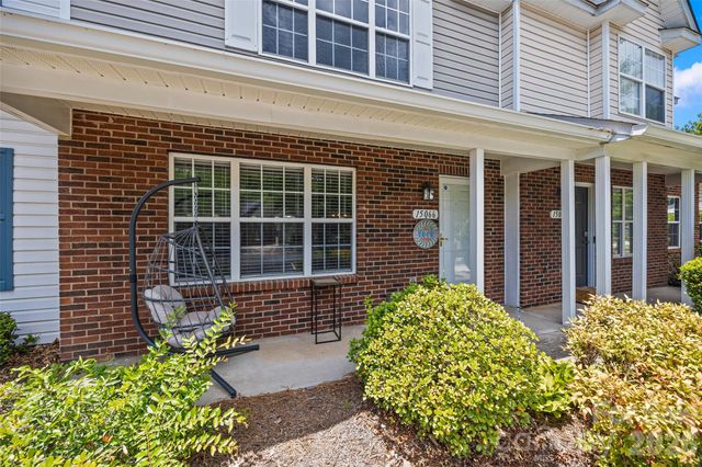 15066 Deshler Court, Charlotte, NC 28273
