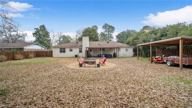 206 Parkway, Livingston, AL 35470