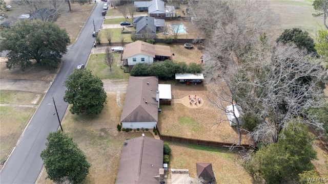 206 Parkway, Livingston, AL 35470