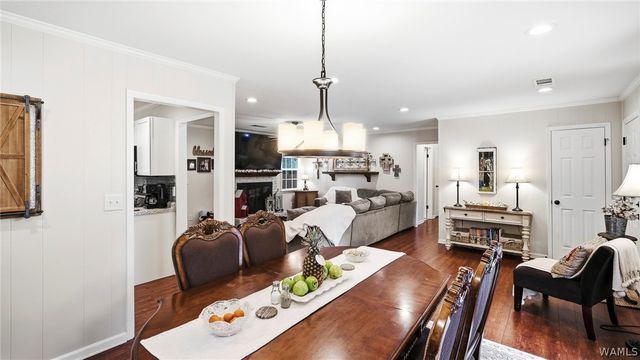 206 Parkway, Livingston, AL 35470