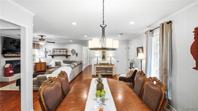 206 Parkway, Livingston, AL 35470