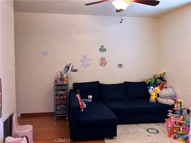 2823 New Deal, El Monte, CA 91733