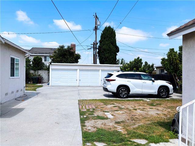 2823 New Deal, El Monte, CA 91733