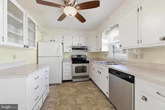 2000 GARFIELD AVE, Reading, PA 19609