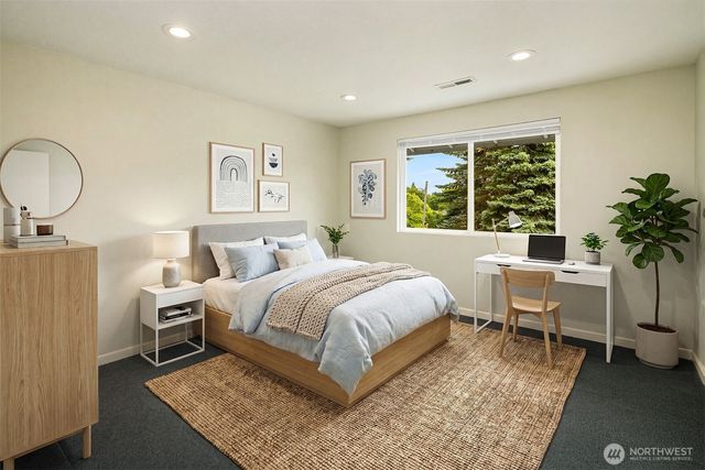 12801 SE 22nd Place, Bellevue, WA 98005