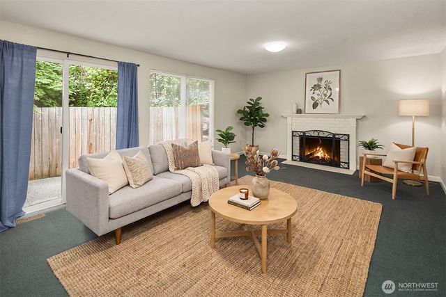 12801 SE 22nd Place, Bellevue, WA 98005