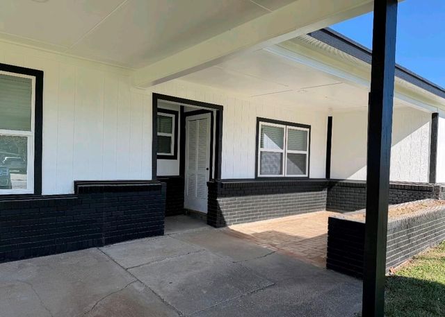 6714 Cotton Drive, Houston, TX 77092