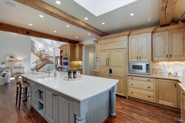 466 Pratt Ave, St. Helena, CA 94574