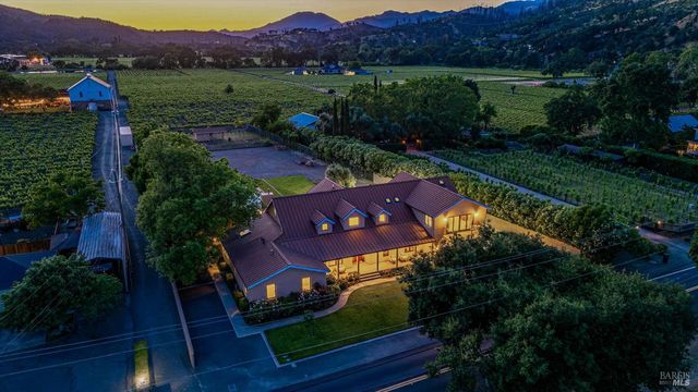 466 Pratt Ave, St. Helena, CA 94574