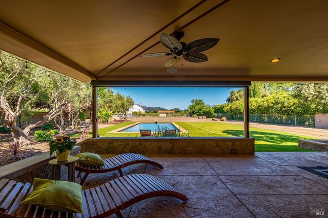 466 Pratt Ave, St. Helena, CA 94574