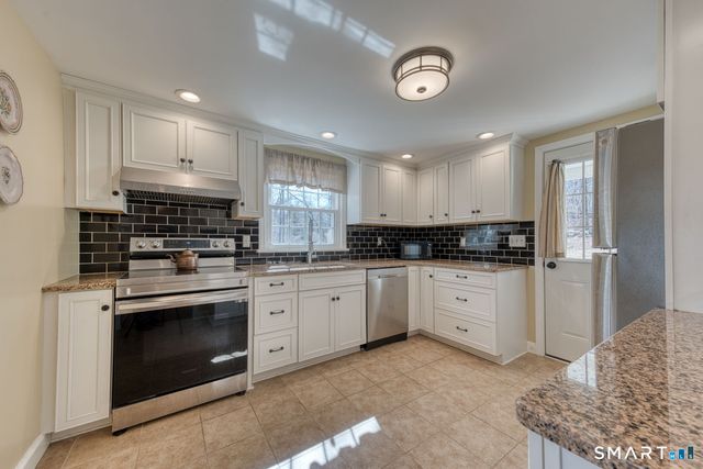 612 Broad Way, Coventry, CT 06238