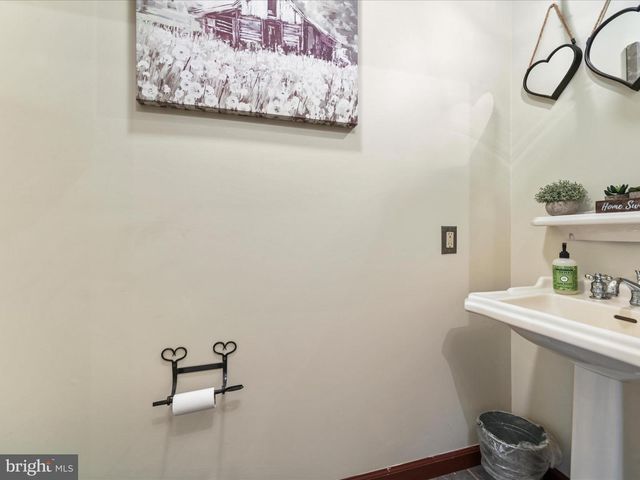 3622 PRICETOWN ROAD, Fleetwood, PA 19522