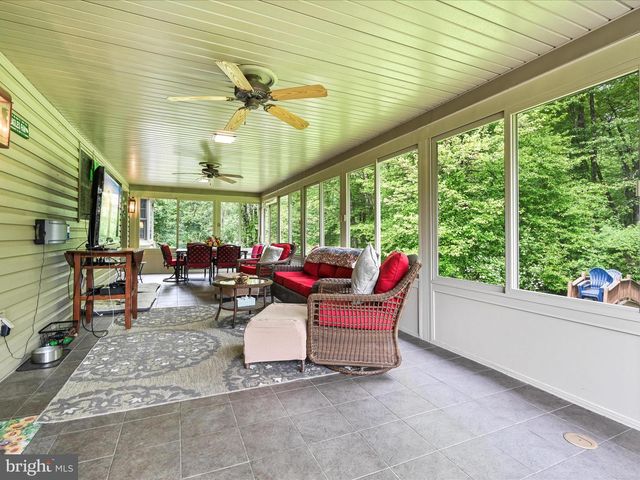 3622 PRICETOWN ROAD, Fleetwood, PA 19522