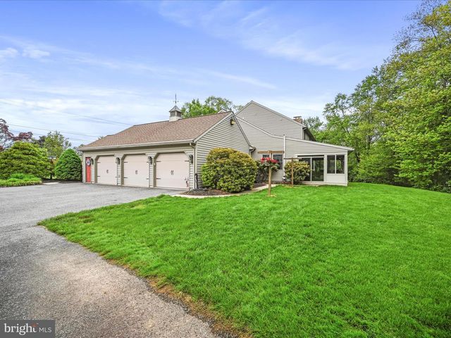 3622 PRICETOWN ROAD, Fleetwood, PA 19522