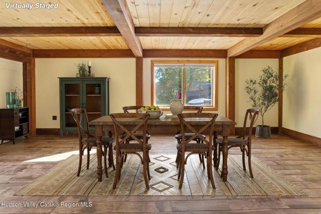 522 Starr Road, Ravena, NY 12143