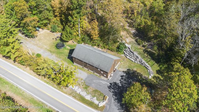 522 Starr Road, Ravena, NY 12143
