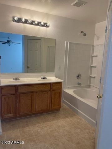 5569 E Lush Vista View, Florence, AZ 85132