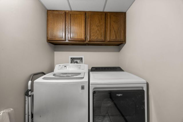 2275 Youngman Avenue 106W, Saint Paul, MN 55116