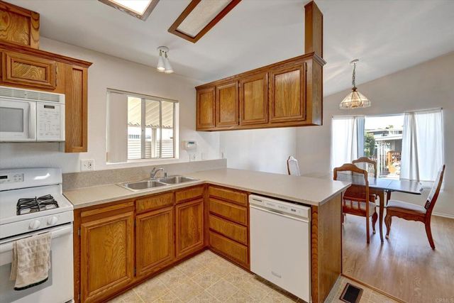 205 Mockingbird Lane, Oceanside, CA 92057