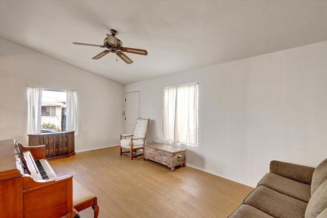 205 Mockingbird Lane, Oceanside, CA 92057