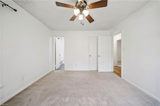 908 Landing Creek DR, Chesapeake, VA 23323