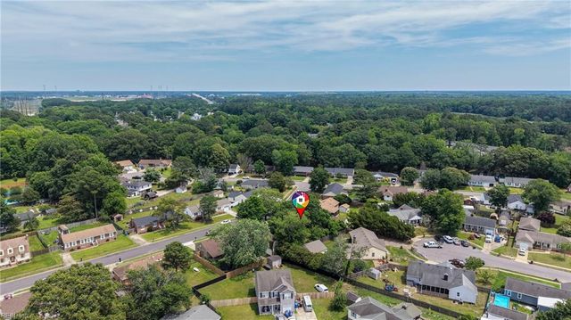 908 Landing Creek DR, Chesapeake, VA 23323