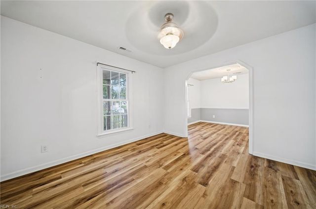 908 Landing Creek DR, Chesapeake, VA 23323