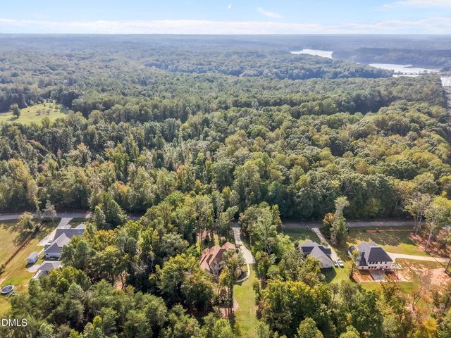 6405 Cape Wedgewood Circle, Browns Summit, NC 27214