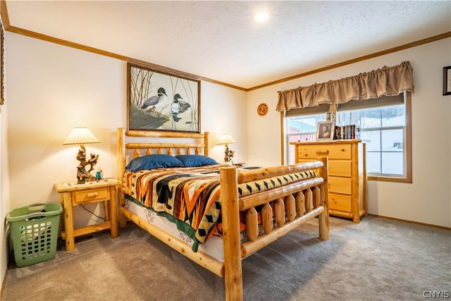 7077 Stearns Road, Floyd, NY 13440