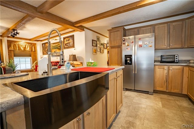 7077 Stearns Road, Floyd, NY 13440